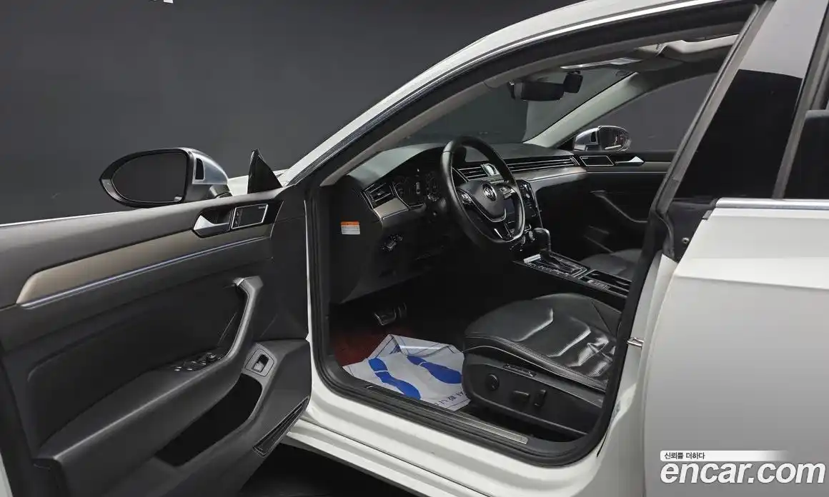Volkswagen Arteon 2019 2.0 гидро в Москве № 254725, фото 10
