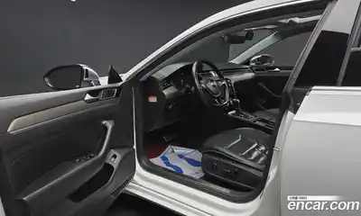 Volkswagen Arteon 2019 2.0 гидро в Москве № 254725, миниатюра 10