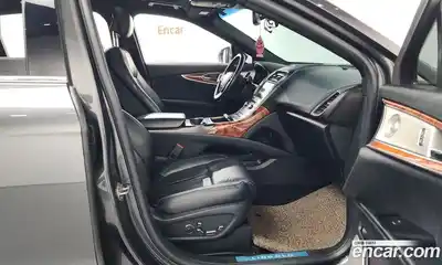 Lincoln Nautilus 2019 2.7 гидро в Москве № 255747, миниатюра 11