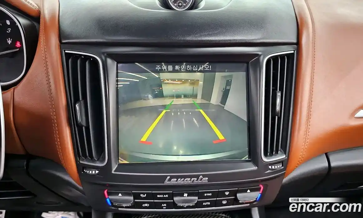 Maserati Levante 2017 3.0 гидро в Москве № 255913, фото 15