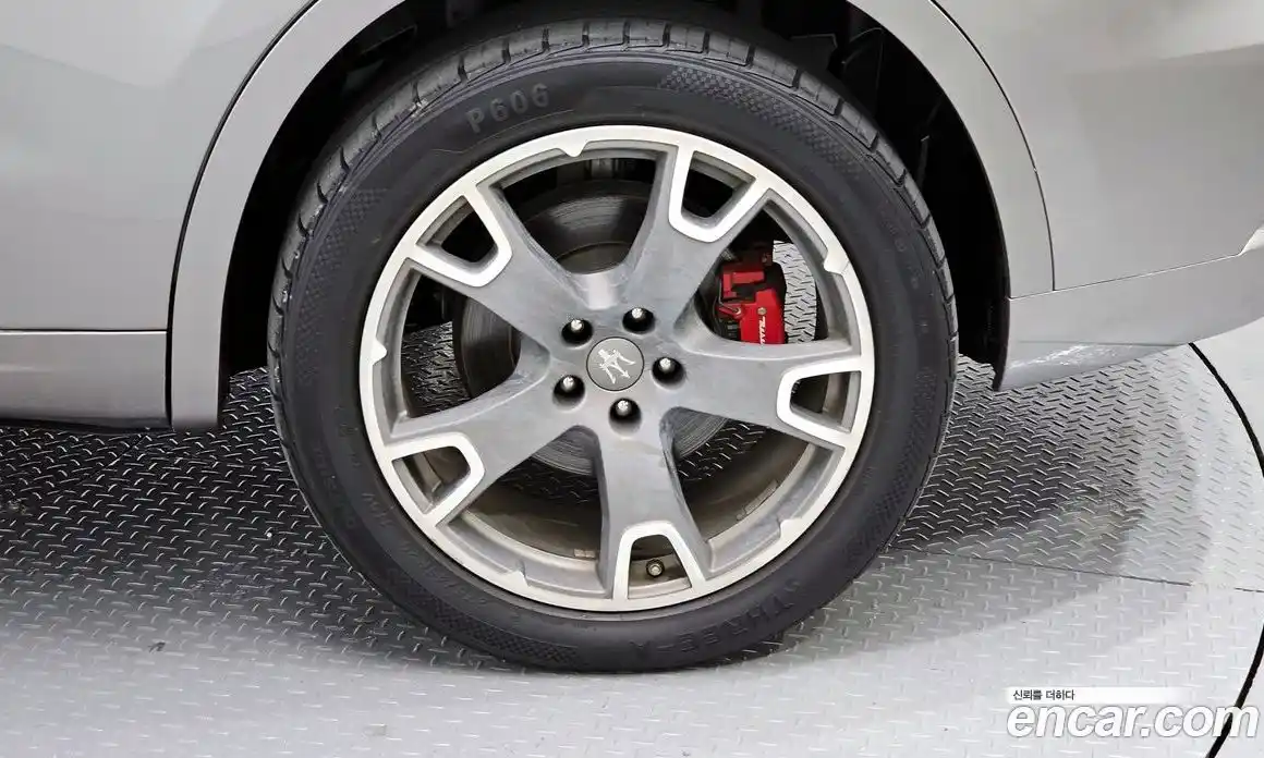 Maserati Levante 2017 3.0 гидро в Москве № 255913, фото 5