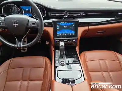 Maserati Quattroporte 2019 3.0 гидро в Москве № 255969, миниатюра 7