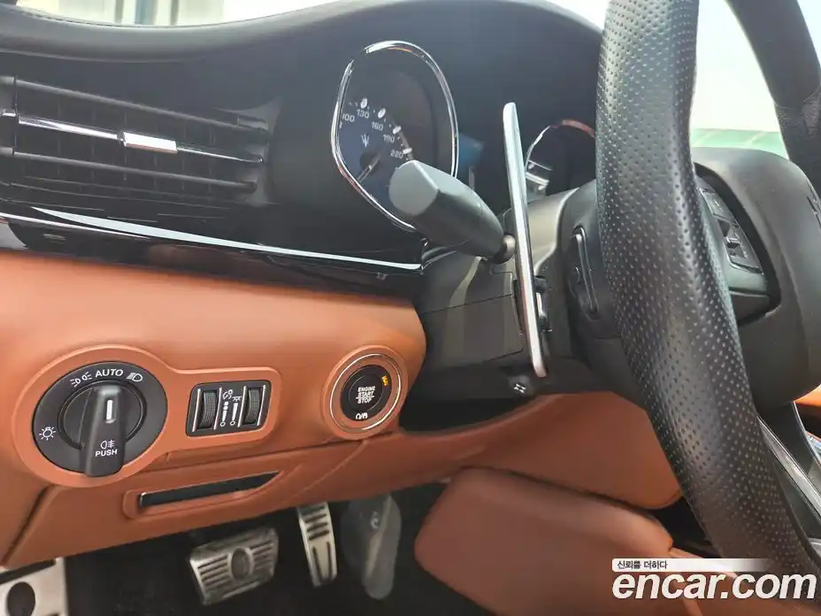 Maserati Quattroporte 2019 3.0 гидро в Москве № 255969, фото 9