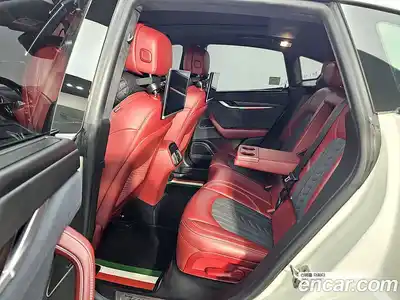 Maserati Levante 2018 3.0 гидро в Москве № 256006, миниатюра 11