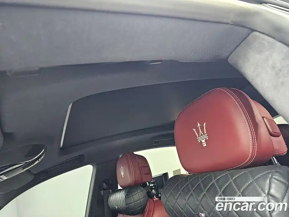 Maserati Levante 2018 3.0 гидро в Москве № 256006, фото 12