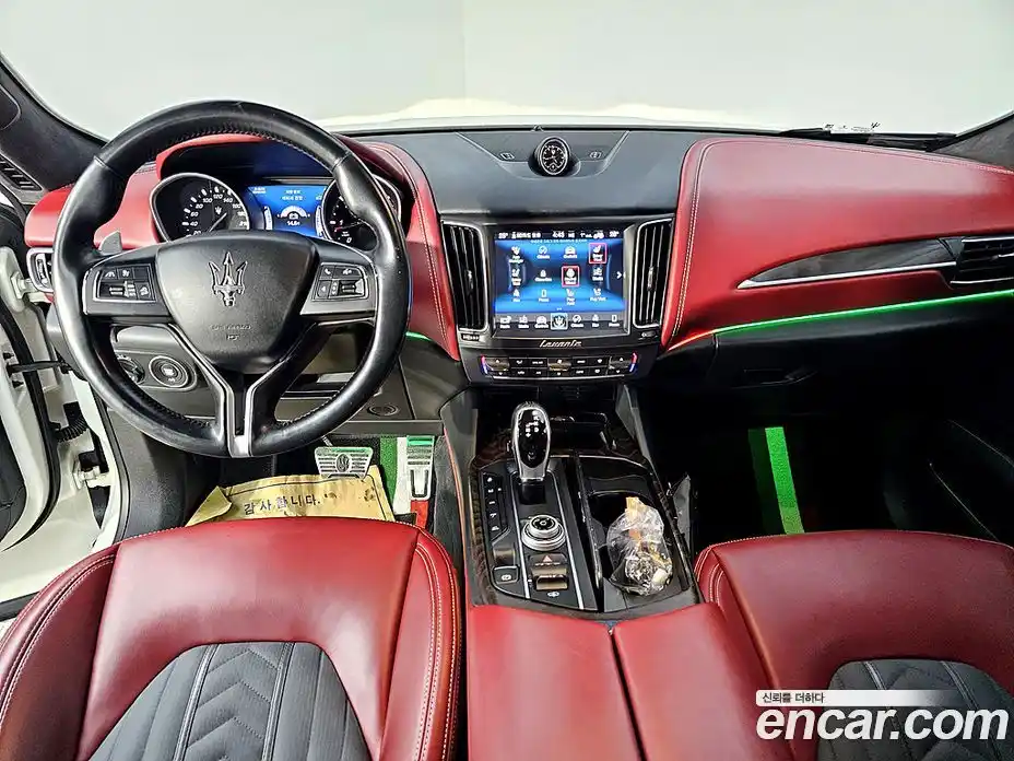 Maserati Levante 2018 3.0 гидро в Москве № 256006, фото 7