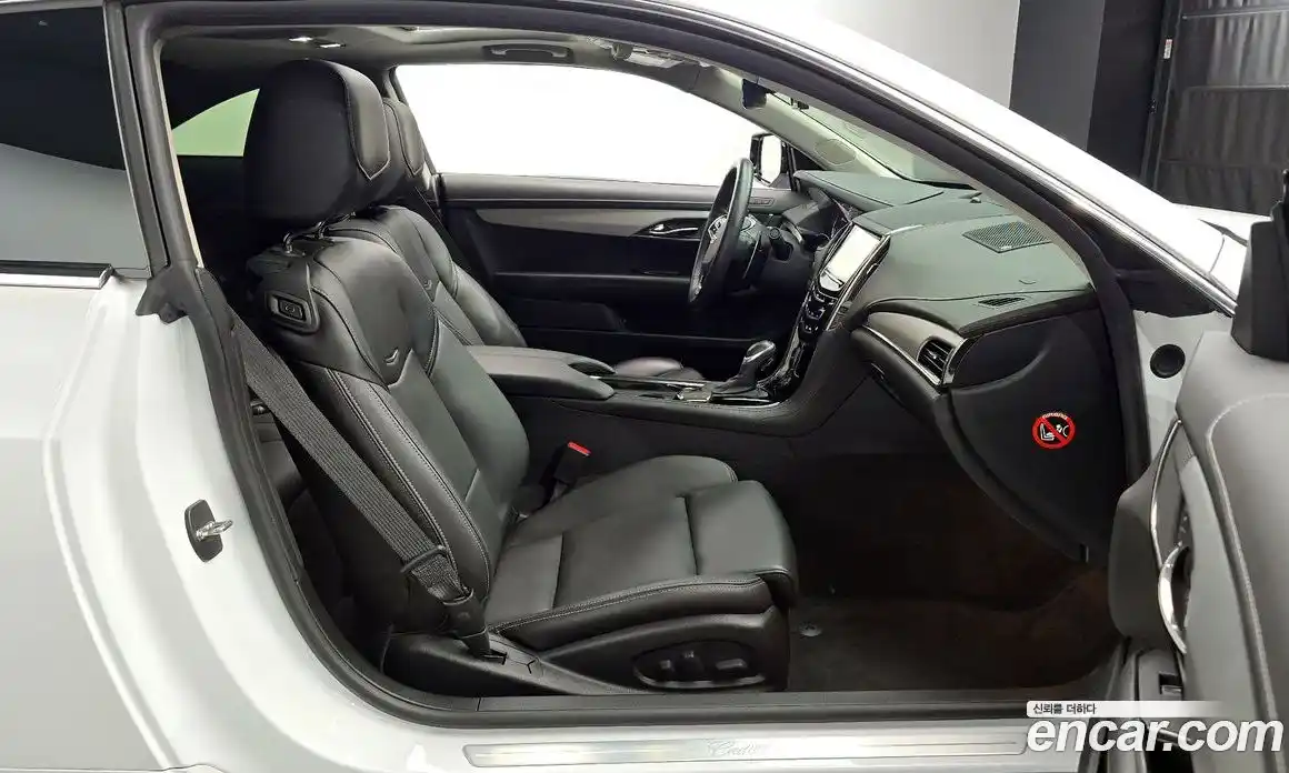 Cadillac ATS 2017 2.0 гидро в Москве № 256387, фото 11