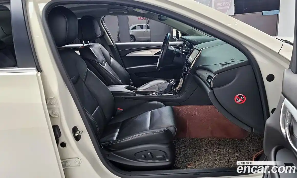 Cadillac ATS 2013 2.0 гидро в Москве № 256437, фото 10