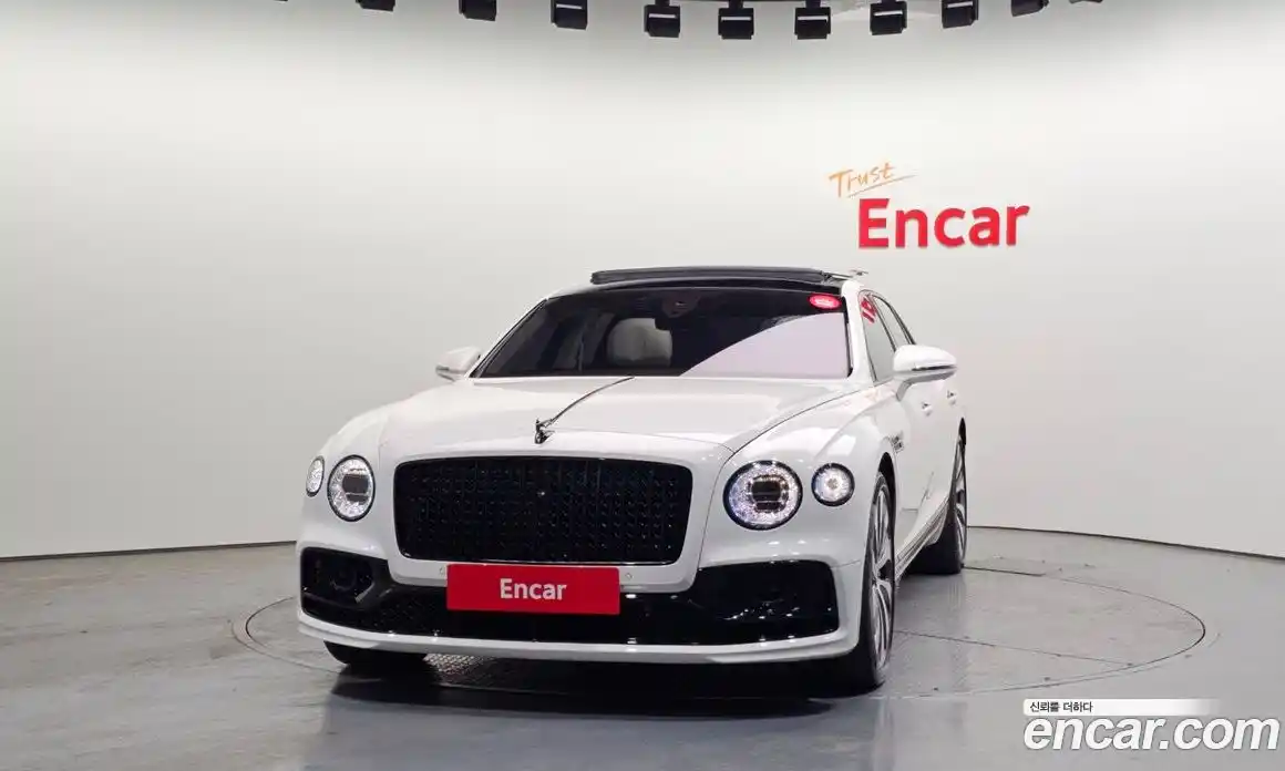 Bentley Flying Spur 2022 4.0 гидро в Москве № 256592, фото 3