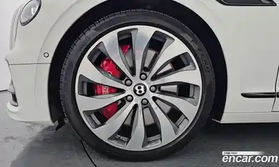 Bentley Flying Spur 2022 4.0 гидро в Москве № 256592, миниатюра 5