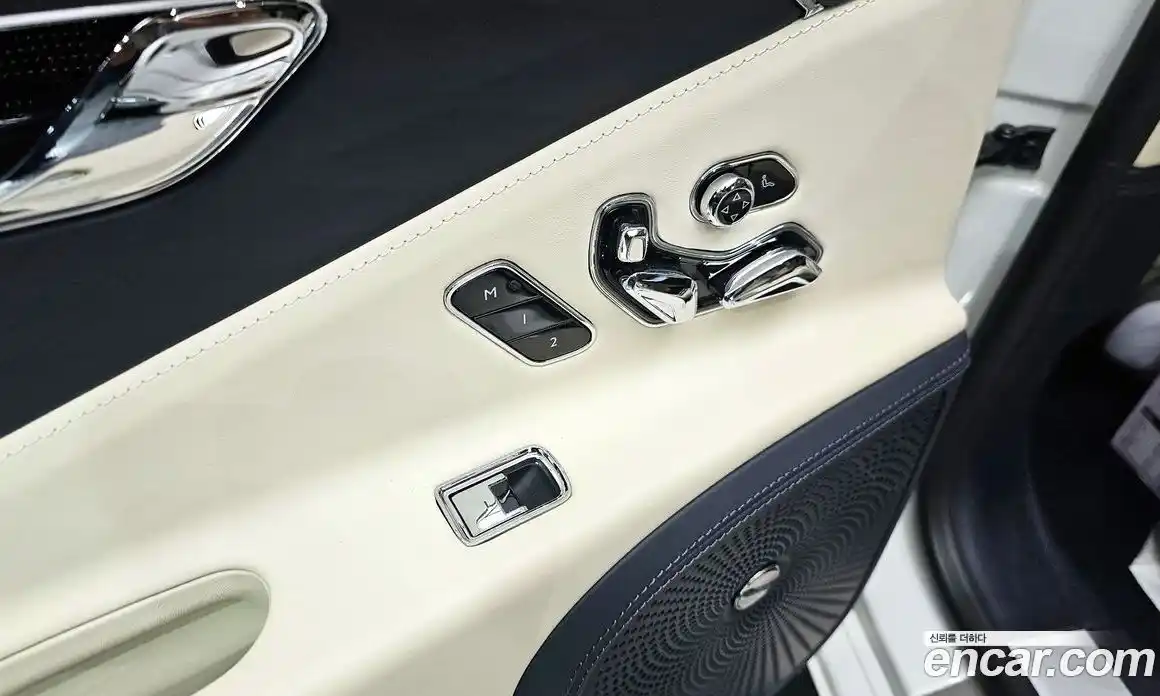 Bentley Flying Spur 2021 4.0 гидро в Москве № 256679, фото 18