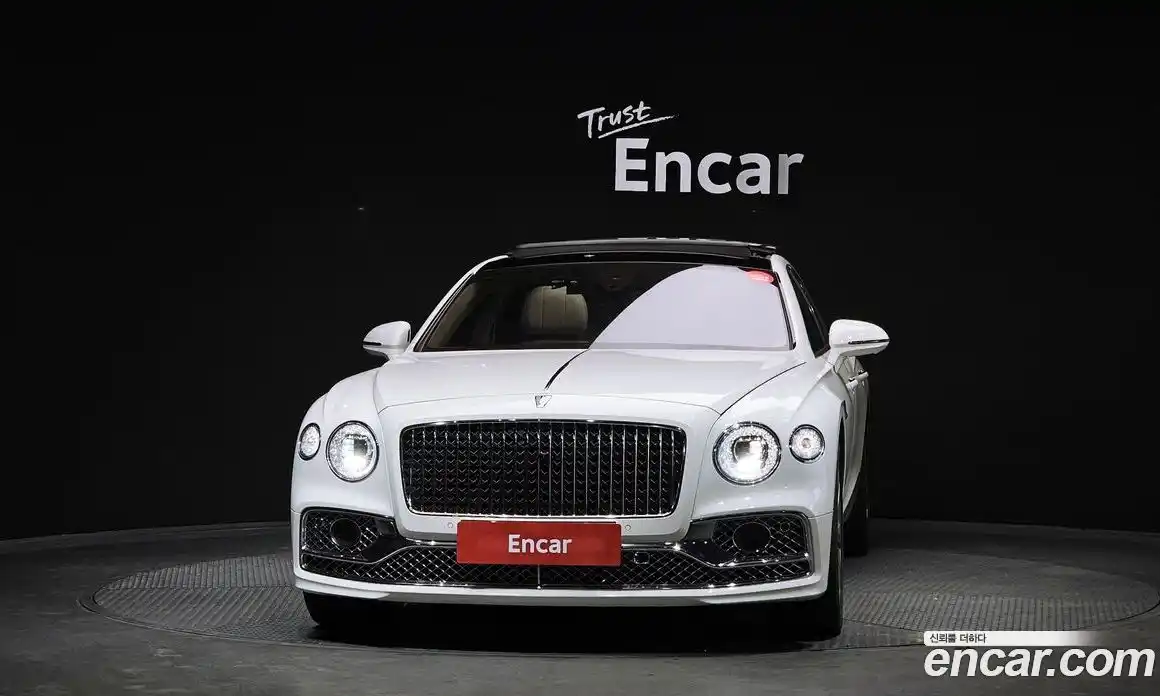 Bentley Flying Spur 2021 4.0 гидро в Москве № 256679, фото 3