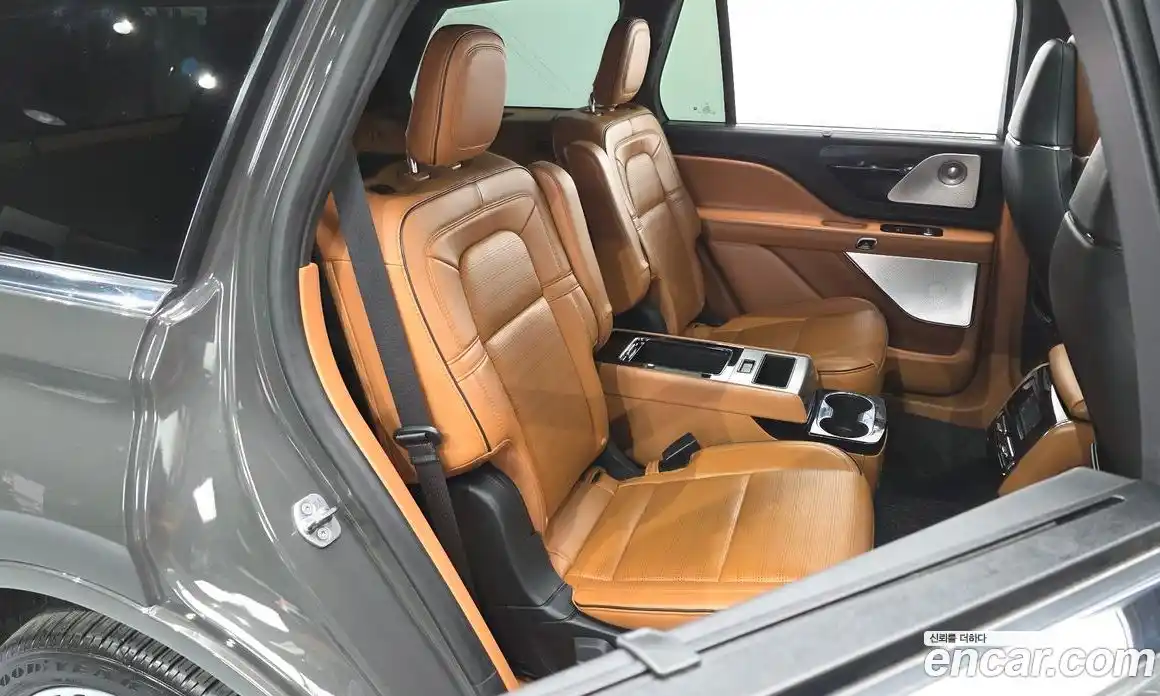 Lincoln Aviator 2021 3.0 гидро в Москве № 282505, фото 11