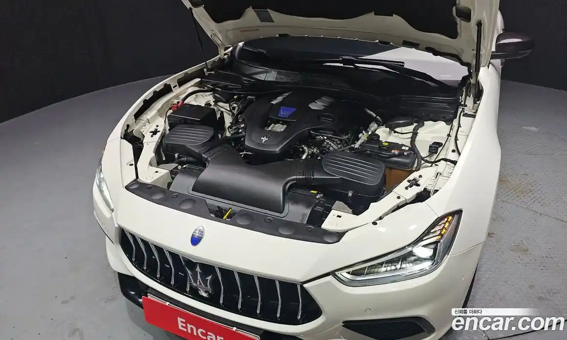 Maserati Ghibli 2019 3.0 гидро в Москве № 282951, фото 6