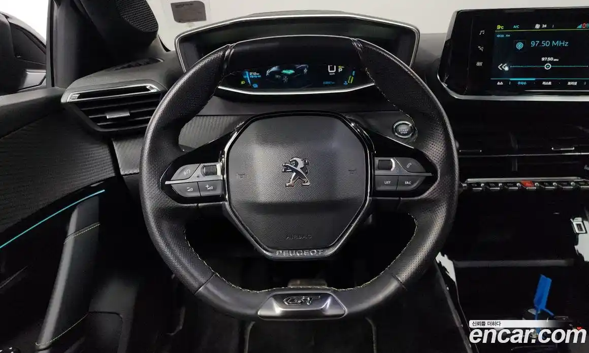 Peugeot 208 2022 0.1 гидро в Москве № 284314, фото 13