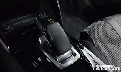 Peugeot 208 2022 0.1 гидро в Москве № 284314, миниатюра 9