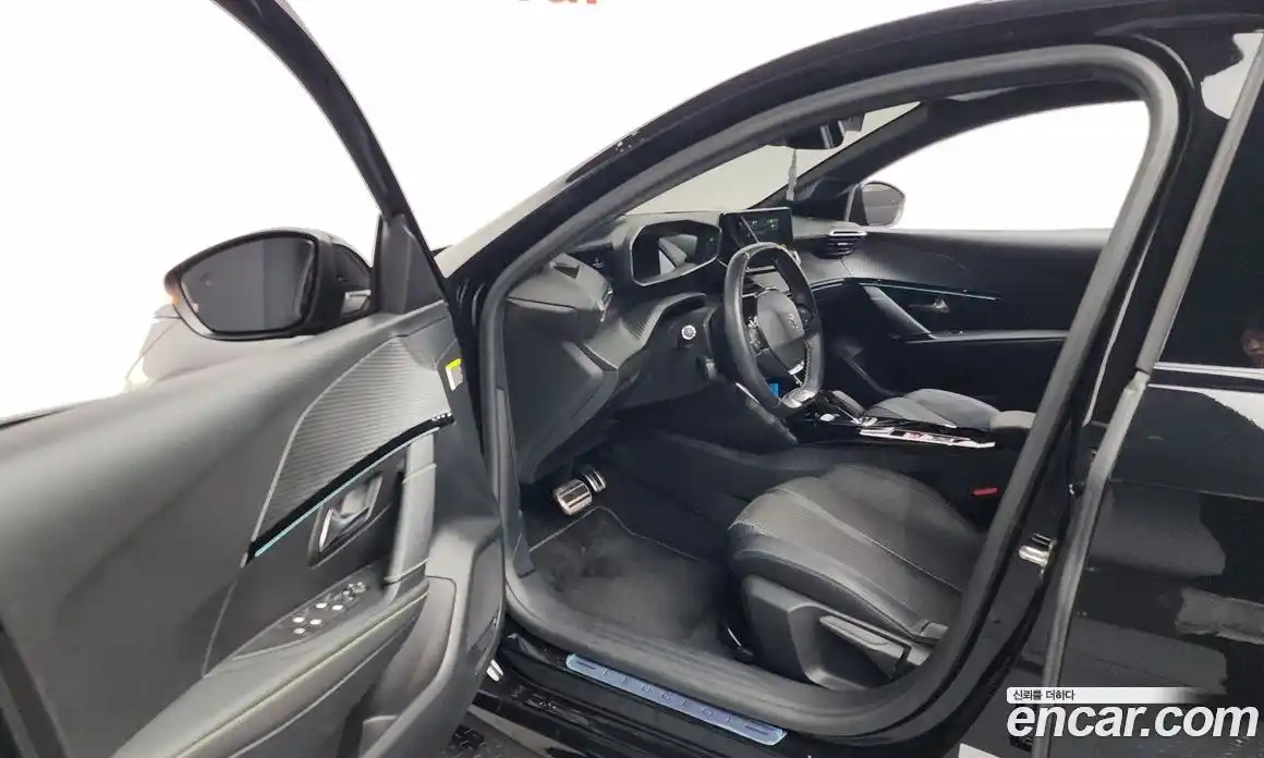 Peugeot 208 2022 0.1 гидро в Москве № 284314, фото 10