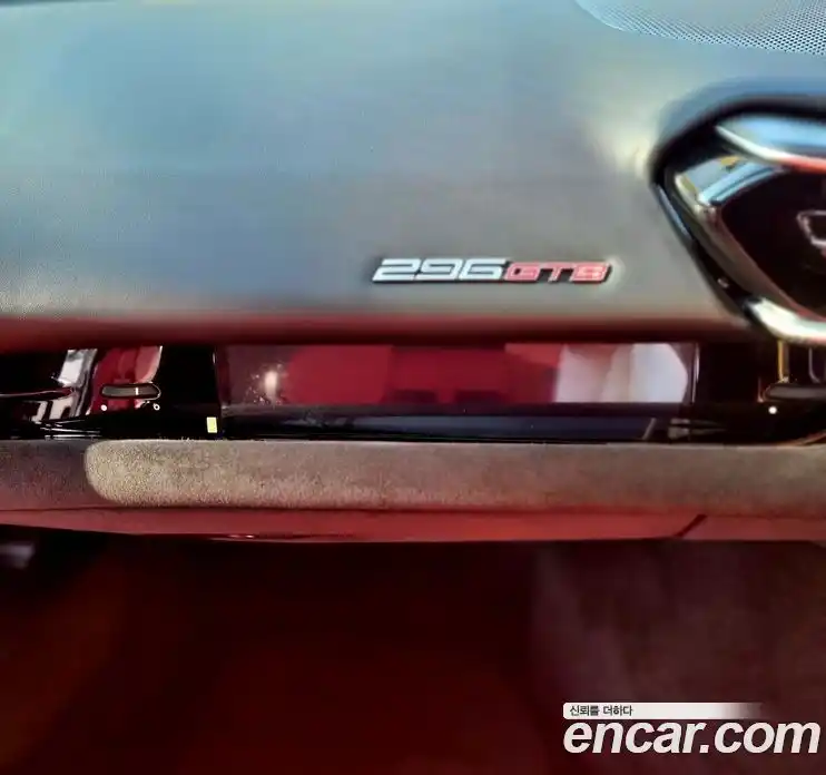 Ferrari 296 2023 3.0 гидро в Москве № 284773, фото 14