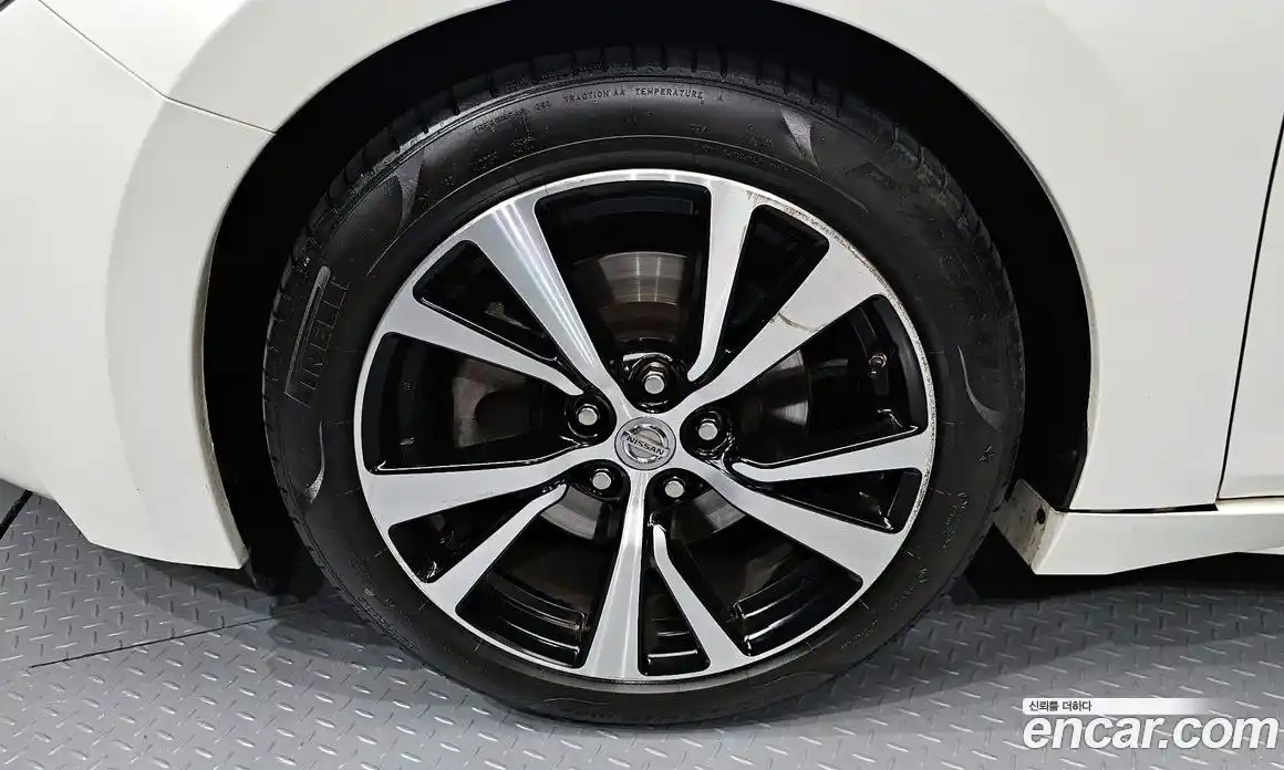 Nissan Maxima 2017 3.5 гидро в Москве № 284949, фото 5