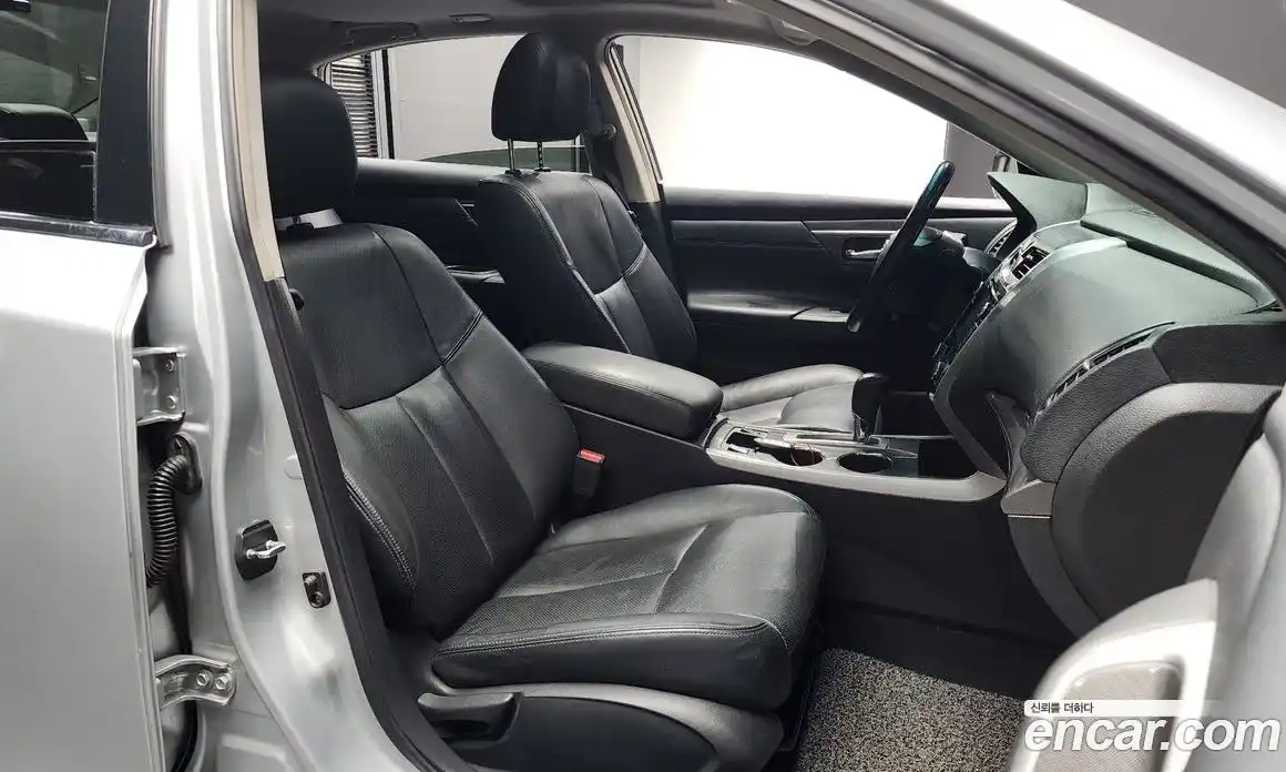 Nissan Altima 2013 2.5 гидро в Москве № 285045, фото 11