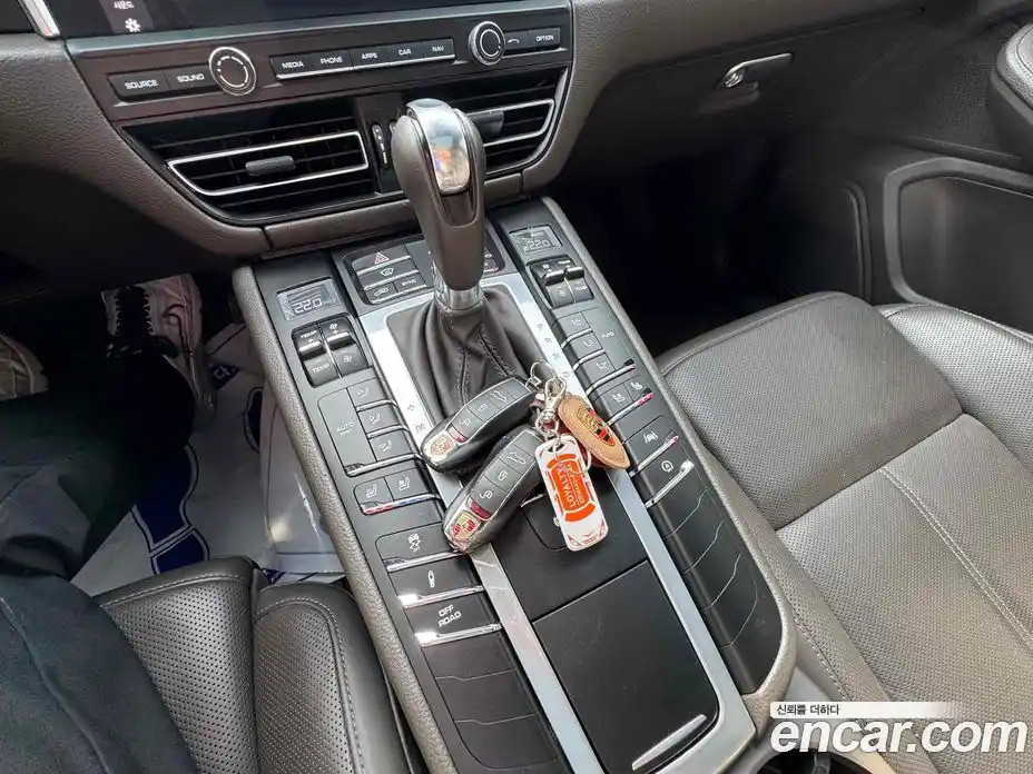 Porsche Macan 2019 2.0 гидро в Москве № 294113, фото 9
