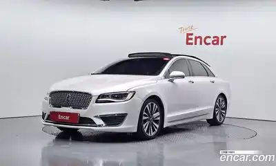 Lincoln MKZ, 2017