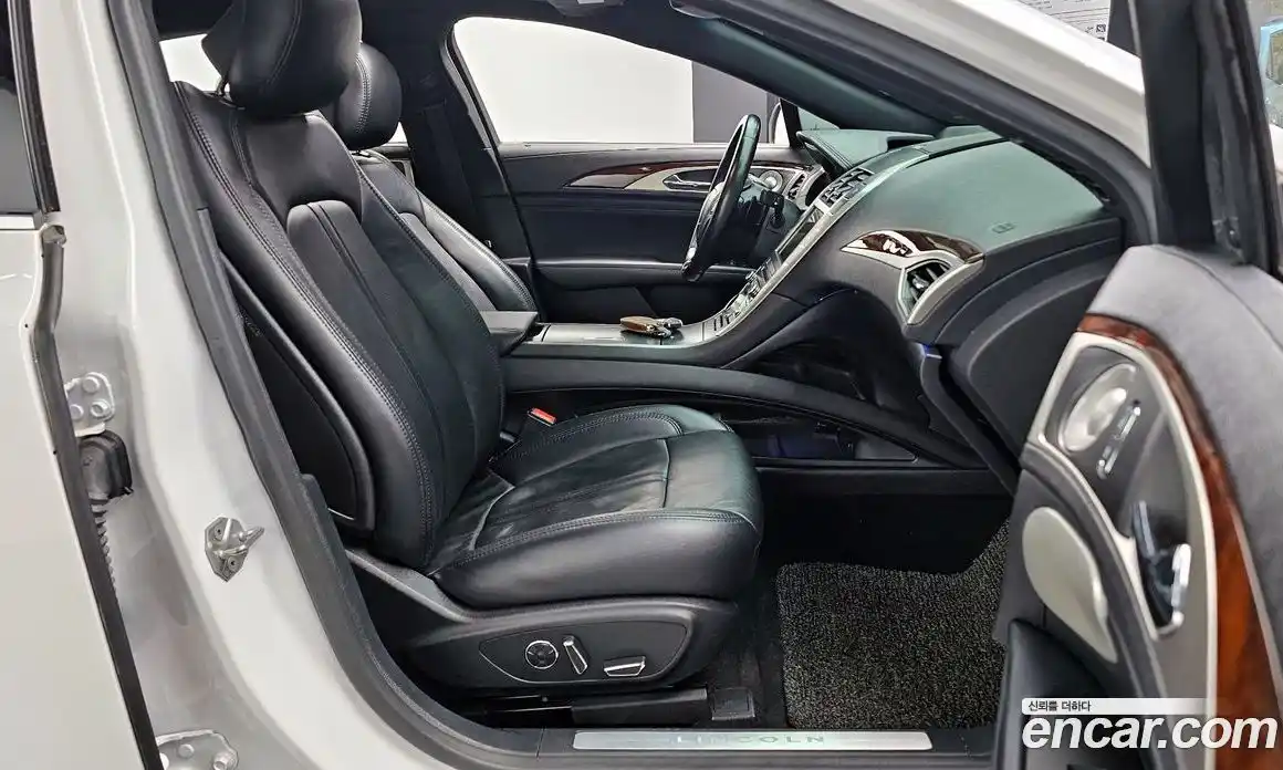 Lincoln MKZ 2017 2.0 гидро в Москве № 304185, фото 11