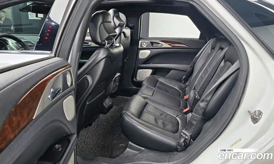 Lincoln MKZ 2017 2.0 гидро в Москве № 304185, фото 13