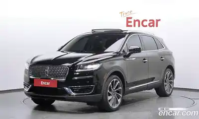 Lincoln Nautilus, 2020