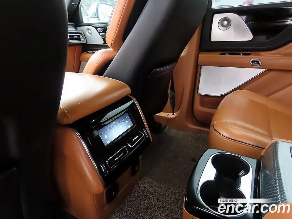 Lincoln Aviator 2021 3.0 гидро в Москве № 304374, фото 15