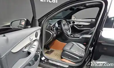 Mercedes-Benz GLC-Class 2020 2.0 гидро в Москве № 324852, миниатюра 10
