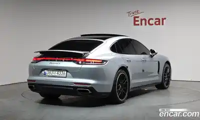 Porsche Panamera, 2021