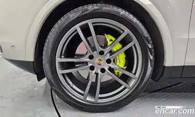 Porsche Cayenne 2021 3.0 гидро в Москве № 344462, миниатюра 5