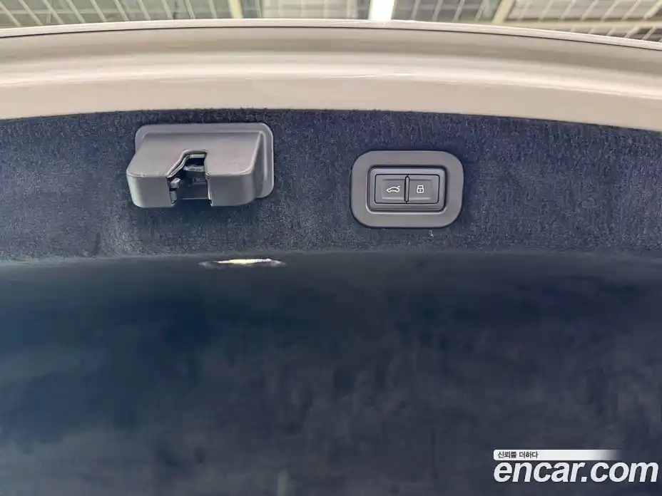 Bentley Flying Spur 2022 4.0 гидро в Москве № 366444, фото 19