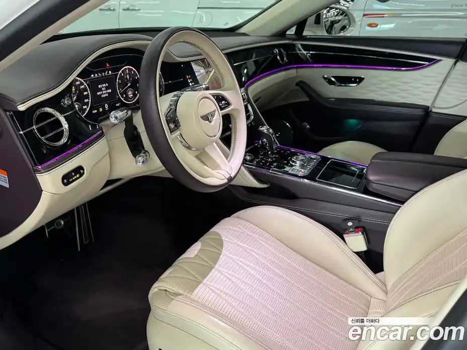 Bentley Flying Spur 2022 4.0 гидро в Москве № 366444, фото 10