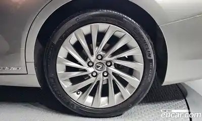 Lexus ES 2018 2.5 гидро в Москве № 398062, миниатюра 5