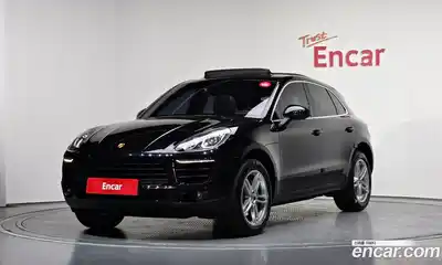 Porsche Macan, 2016