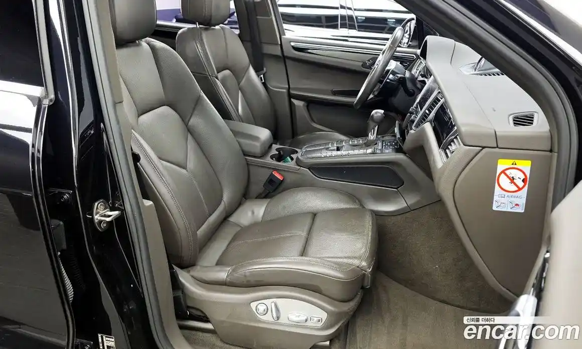 Porsche Macan 2016 3.0 гидро в Москве № 470590, фото 11