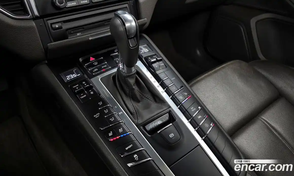 Porsche Macan 2016 3.0 гидро в Москве № 470590, фото 9