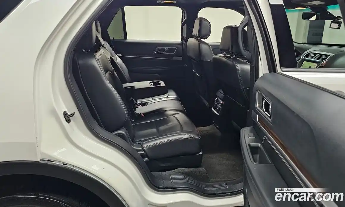Ford Explorer 2016 2.3 гидро в Москве № 473542, фото 12