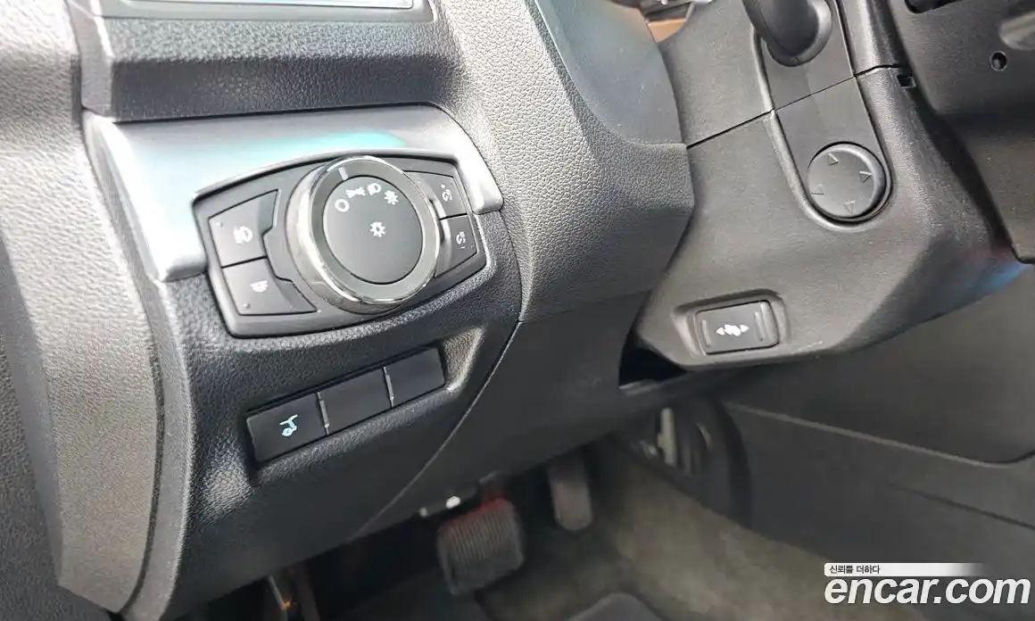 Ford Explorer 2016 2.3 гидро в Москве № 473542, фото 15