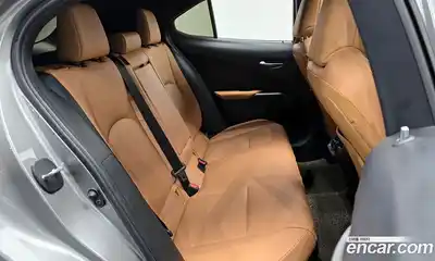 Lexus UX 2024 2.0 гидро в Москве № 499566, миниатюра 12