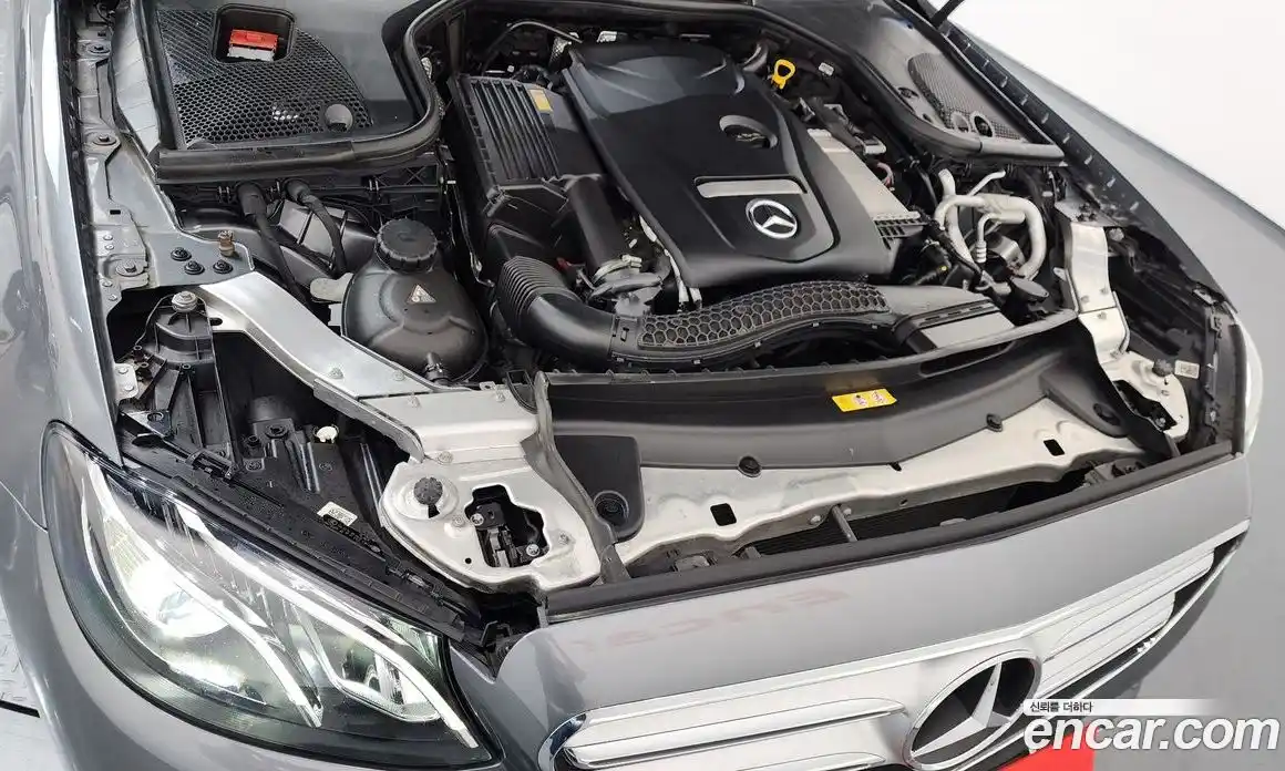 Mercedes-Benz E-Class 2016 2.0 гидро в Москве № 542128, фото 6