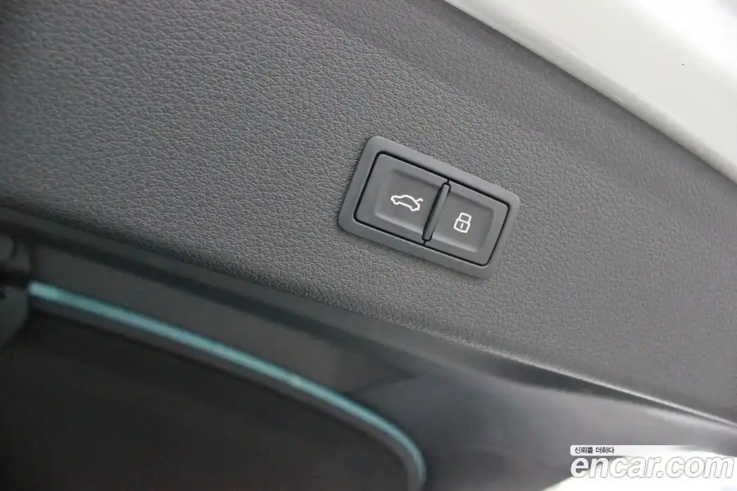 Audi e-tron 2023 0.2 гидро в Москве № 544751, фото 19