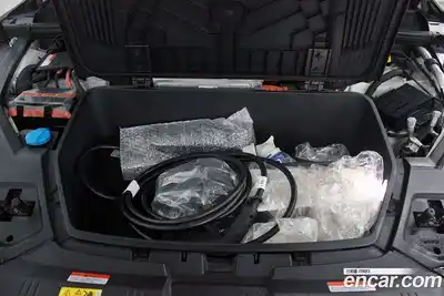 Audi e-tron 2023 0.2 гидро в Москве № 544751, миниатюра 7