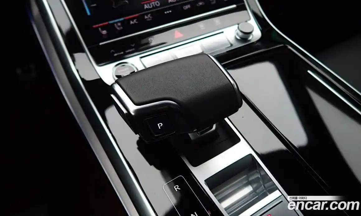 Audi Q8 2021 3.0 гидро в Москве № 544789, фото 12