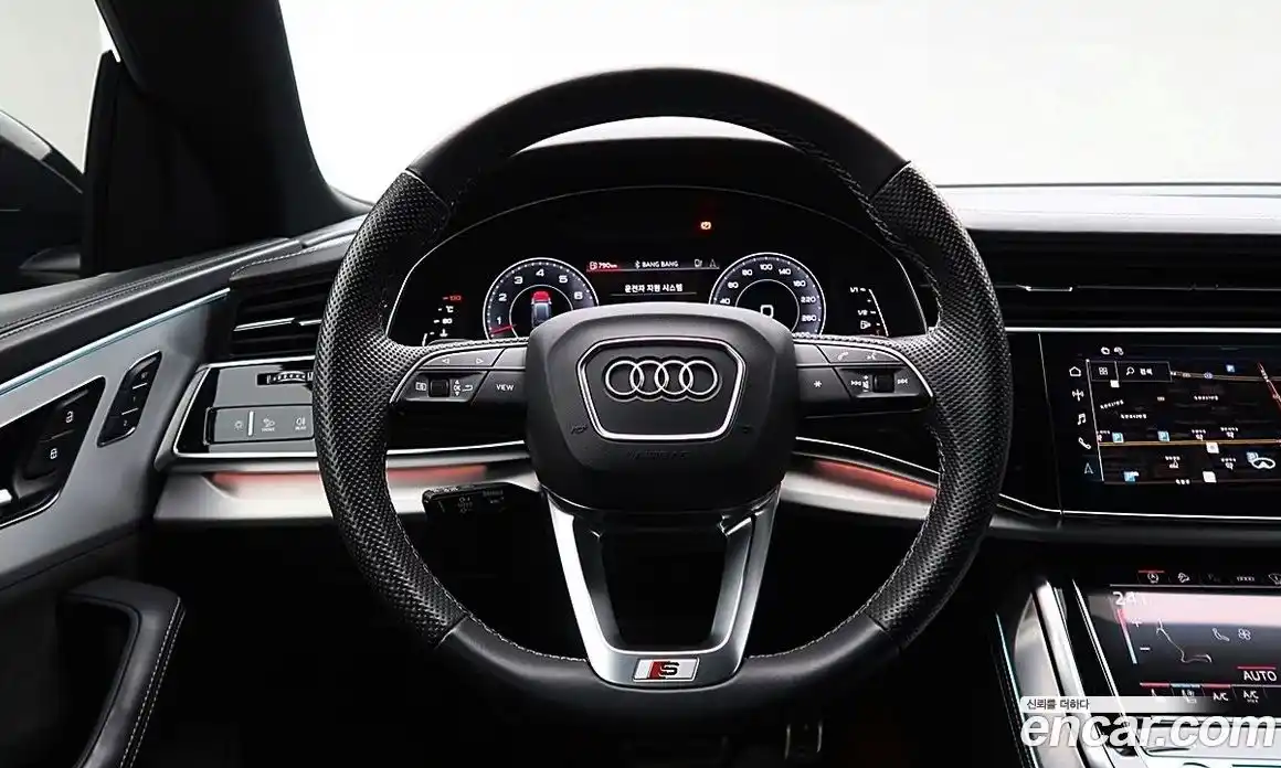 Audi Q8 2021 3.0 гидро в Москве № 544789, фото 13