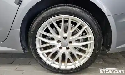 Audi A6 2018 2.0 гидро в Москве № 593092, миниатюра 5