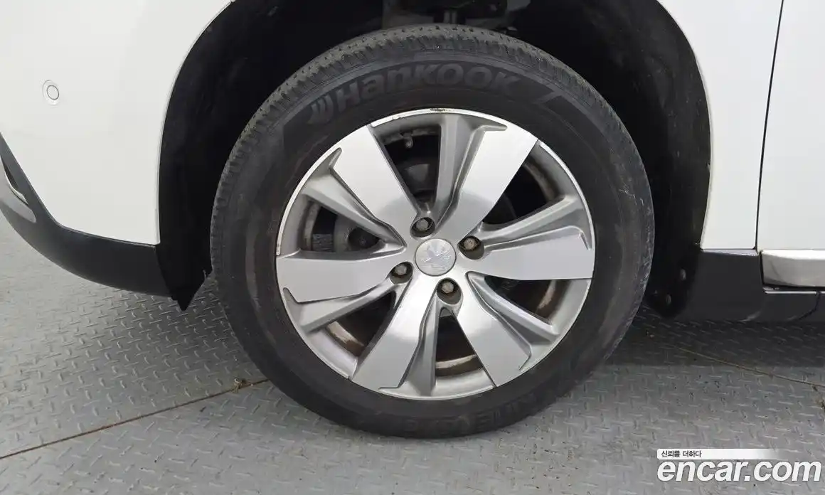 Peugeot 2008 2015 1.6 гидро в Москве № 611241, фото 5