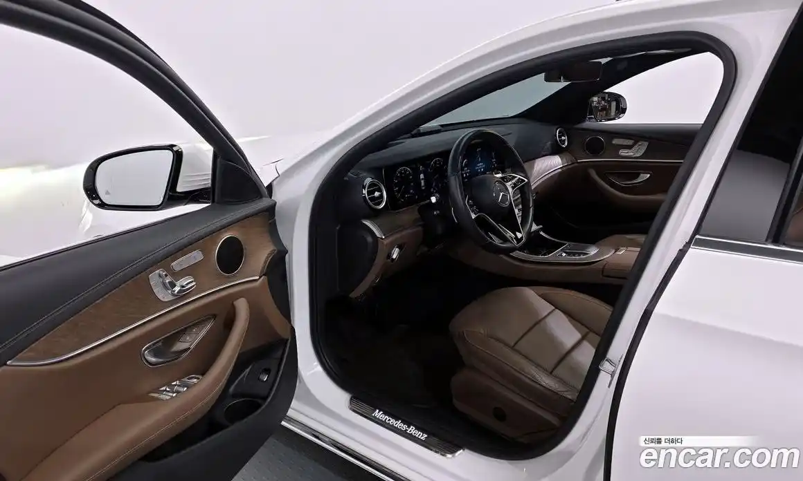 Mercedes-Benz E-Class 2021 2.0 гидро, фото 10